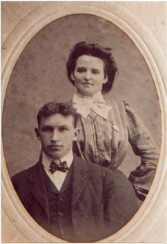 30. Clarissa & Arthur Huffine.jpg (87 Kbytes)