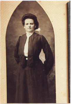 29. Clarissa Robinson Huffine.jpg (89 Kbytes)